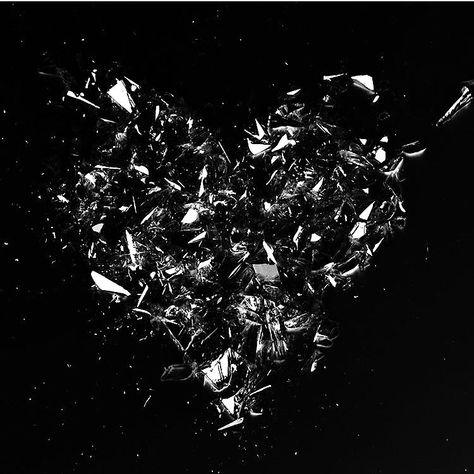 Glass Aesthetic Dark, Heartbreak Aesthetique Images, Heartbreaker Aesthetic, Dark Valentines, Letter Styles Fonts, College Wallpaper, Basic Aesthetic, Anime Lips, Shattered Heart