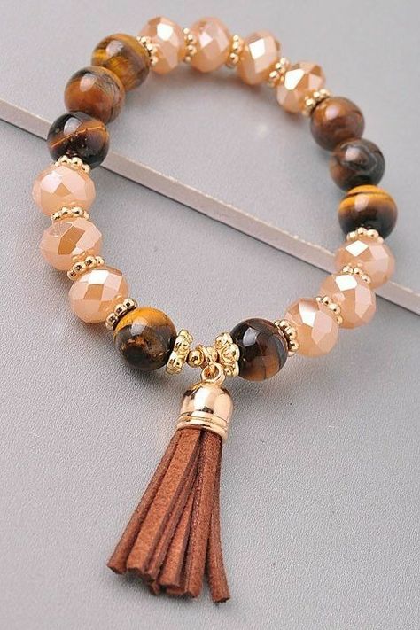 Brown Marble Glass Beaded Bracelet w/ Tassle and Beige Pearls Tassel Bracelet, Tassel Jewelry, Homemade Jewelry, A Bracelet, Beaded Bracelets Diy, Beaded Accessories, Beaded Jewelry Diy, Gemstone Bracelets, Jewelry Tutorials