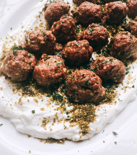 Spiced Lamb Meatballs, Ground Lamb Appetizer, Za'atar Recipe, Zaatar Recipe, Zaatar Spice, Meatball Bake, Lamb Meatballs, Aussie Christmas, Za Atar