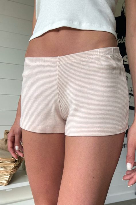 Emery Boyshort Undewear Brandy Melville Shorts, Beauty Case, Cotton Cardigan, Tee Outfit, Cardigan Top, Matching Dresses, Cotton Sweater, Striped Dress, Short Pants