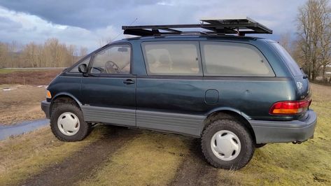 This 1997 Toyota Previa is converted into a budget-minded camper van that also has modest off-road capability. Previa Camper, Off Road Rv, Custom Camper Vans, Toyota Previa, Coilover Suspension, Cool Campers, Camper Conversion, Rock Crawler, Land Rover Series