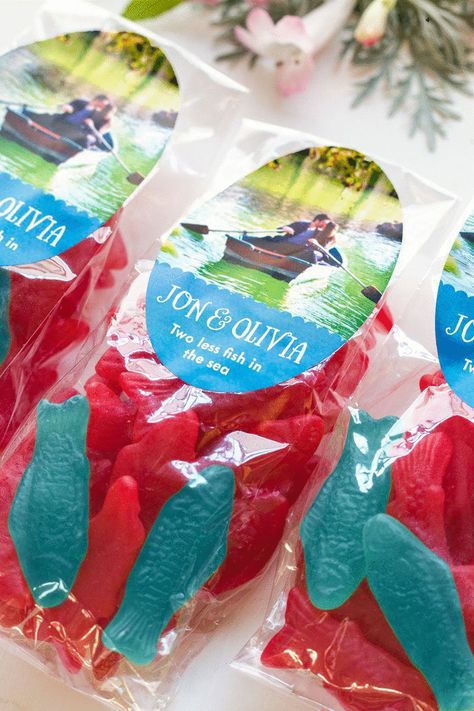 Goodies Ideas, Weird Wedding, Fish Wedding, Wedding Goodies, Fishing Wedding, Wedding Favors And Gifts, Favors Ideas, Fish In The Sea, Swedish Fish