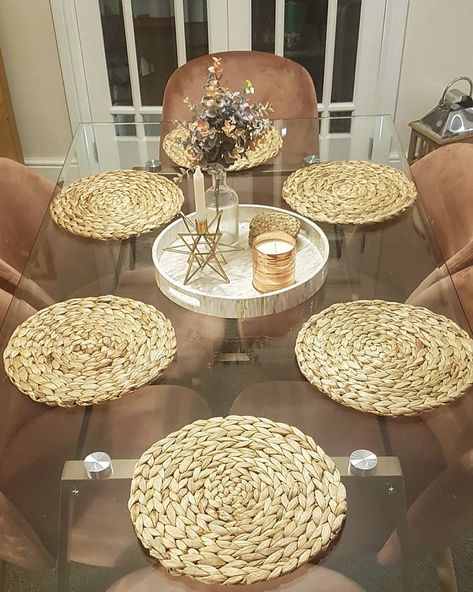 'Had' to purchase new soft placemats for the glass table. These water hyacinth table mats are too pretty! Thus, a photo of the dressed… Glass Dining Table Placemats, Dining Table Mats Ideas, Jute Mats, Dining Table Placemats, Dining Table Runners, Table Runner And Placemats, Condo Living, Table Placemats, Water Hyacinth