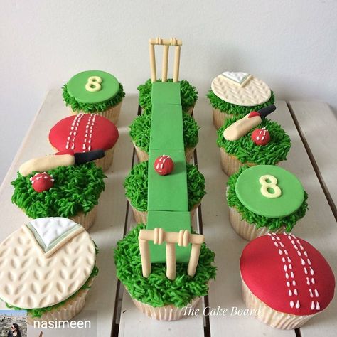 Cricket Cupcakes Ideas, Cricket Theme Cupcakes, Cricket Cupcakes, Cricket Party, Cricket Birthday Cake, Cricket Theme Cake, Cricket Cake, 7th Birthday Boys, Sports Cakes