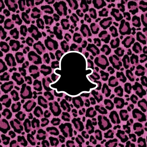 Pink leopard print 2000’s icon Snapchat Y2k Icon, Y2k Phone Icon, Y2k Pink Icons Black Background, Alt Widgets, Mcbling Homescreen, Mcbling Homescreen Icons, Pink Snapchat Icon, Pink Y2k Icon, Glamour Leopard