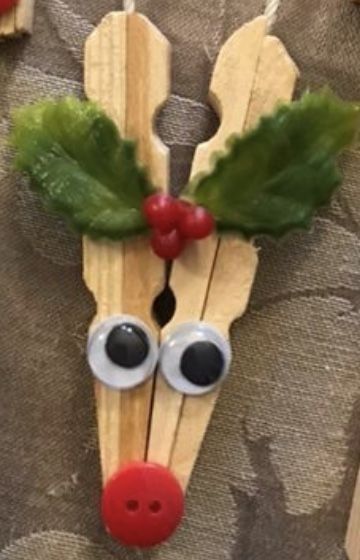 Clothes Pins Ideas, Diy Christmas Ornaments Rustic, Clothes Pin Ornaments, Clothespin Crafts Christmas, Clothespin Diy Crafts, Wooden Clothespin Crafts, Clothespin Art, Christmas Diy Kids, Clothespin Crafts