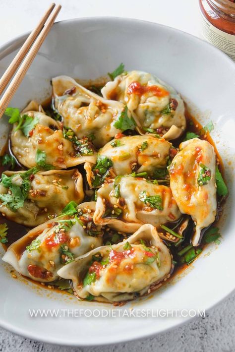 Best Dumpling Sauce, Steamed Dumpling, Dumpling Sauce, Best Dumplings, Wonton Recipes, Steamed Dumplings, Chinese Dumplings, Chinese Cooking Recipes, Dumpling Recipe