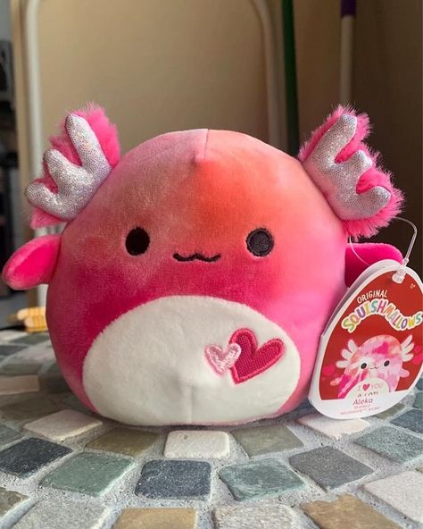 Cute Squishies, Diy Body Care, Five Below, Kawaii Plushies, Pinturas Disney, Cute Pillows, Cute Stuffed Animals, Birthday Wishlist, Cute Plush