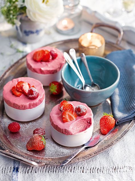 Michel Roux Jr's refreshing frozen berry soufflés are the perfect summer dinner party dessert. Saturday Kitchen Recipes, Low Fat Desserts, Low Fat Dinner, Dinner Party Desserts, Souffle Recipes, Chilled Desserts, Dinner Party Summer, Delicious Magazine, Party Desserts