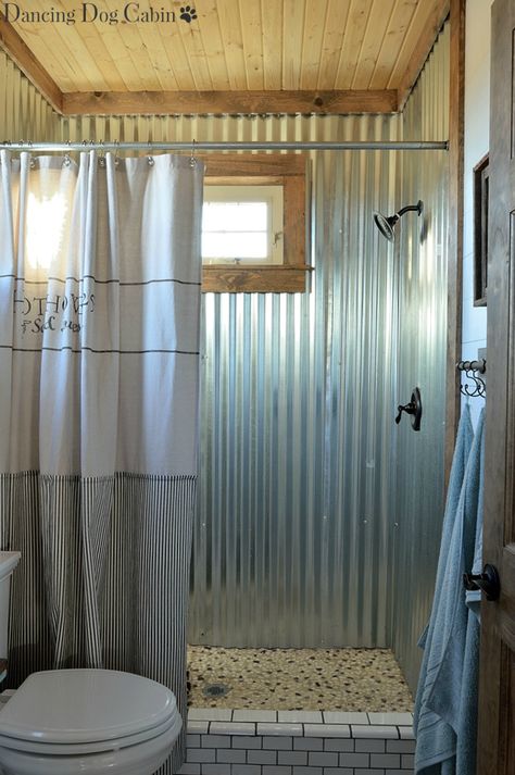 Rustic Bathroom Shower, Rustic Bathroom Remodel, Garage Bathroom, Outdoor Bathroom Design, Cabin Bathrooms, Rustic Bathroom Designs, Tiny House Bathroom, Remodeling Mobile Homes, Casa Container