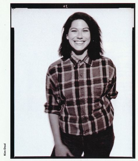 Kim Deal. Boyish-but-not-quite. 'The Last Splash' by her band The Breeders was the second abum I ever bought (the first being Massive Attack's Blue Lines). It must be great to have a few beers with her. Jennifer Finch, Pixies Band, D'arcy Wretzky, Sleater Kinney, The Breeders, The Pixies, Rock And Roll Music, Rhythm Guitar, Alternative Indie