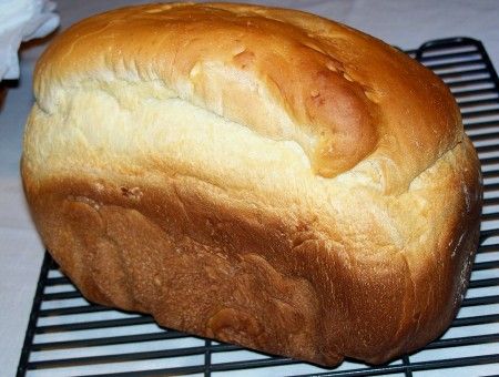 Recipe Bread Machine, Zojirushi Bread Machine, Filet Mignon Chorizo, Italian Bread Recipe, Hawaiian Bread, Bread Maker Recipes, Biscuit Rolls, Loaf Of Bread, Bread Mix