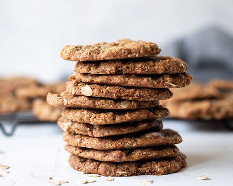 Vegan Oat Cookies, Gluten Free Brands, Love Cookies, Crispy Cookies, Oat Cookies, Roll Cookies, Dried Mangoes, Crunchy Cookies, Vegan Recipe