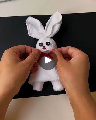 752K views · 7.3K reactions | Towel folding at its best🥰 | Towel folding at its best🥰 | By Simple Life | Facebook Face Cloth Folding Ideas, Cloth Folding Ideas, Cloth Folding, Napkin Folding Ideas, Towel Art, Towel Folding, Folding Towels, Napkin Folds, Towel Animals