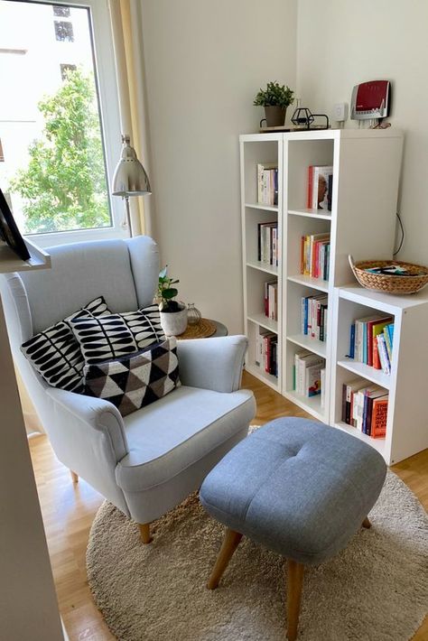 Reading nook chair