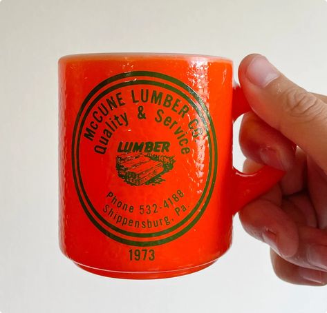 Diner Mug, Lumber Yard, Mugs Vintage, Vintage Diner, Orange Coffee, Coffee Shop Aesthetic, Beer Packaging, Vintage Type, Vintage Orange