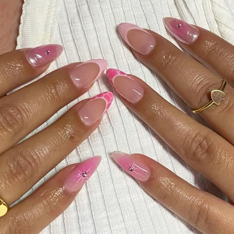 pink mix & match set 🩷 | Instagram Pink Spring Nails, Pink Tip Nails, Nagel Tips, Girly Acrylic Nails, Classy Acrylic Nails, Almond Acrylic Nails, Pink Spring, Pink Acrylic Nails, Oval Nails