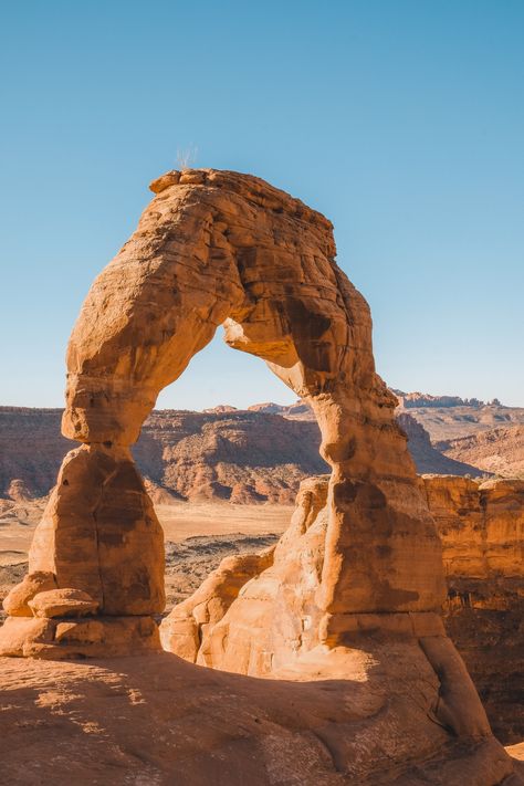 Arches National Park Aesthetic, Arches Aesthetic, Utah Wallpaper, Arches National Park Photography, Delicate Arch Utah, Arches National Park Hikes, Arches Utah, Hikes In Utah, National Park Pictures