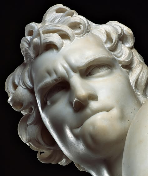 David (detail), 1623-1624, marble statue by Gian Lorenzo Bernini (1598-1680). Height 170 cm - Borghese Gallery in Rome, Italy Bernini Sculpture, Galleria Borghese, Gian Lorenzo Bernini, Lorenzo Bernini, Classical Art Memes, Villa Borghese, Istoria Artei, Baroque Art, Marble Statues