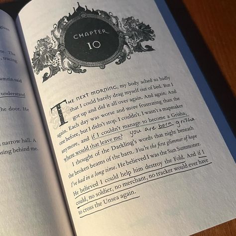 part 5 of grishaverse annotations; Shadow and Bone happy 12 years to shadow and bone!!<3 and many thanks to leigh bardugo for being brave and publishing this book, sharing alina’s story for so many<3 shadow and bone and alina’s story left such an impression on me when i first read it back in september 2021. it will forever be remembered and loved by me and i will never forget how i felt reading this story for the first time and seeing alina struggle with with finding her place and who she w... Being Brave, The Darkling, Shadow And Bone, Book Annotation, Leigh Bardugo, Me When, Never Forget, Brave, First Time