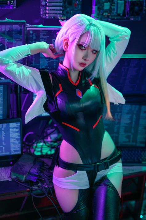 Lucy From Cyberpunk, Cyberpunk 2077 Cosplay, Lucy Edgerunners Cosplay, Cyberpunk Cosplay Female, Lucy Cyberpunk Cosplay, Halloween Cyberpunk, Lucy Kushinada, Cyberpunk Edgerunners Cosplay, Cyberpunk Edgerunners Lucy