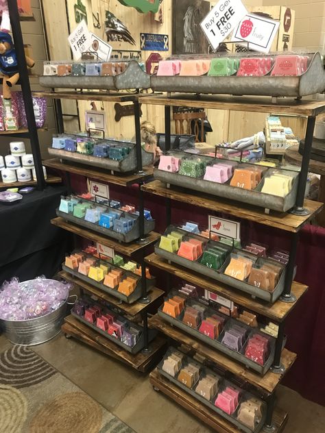 Scentsy Bar Storage Organization Ideas, Scentsy Event Ideas, Scentsy Selling Ideas, Candle And Wax Melt Display, Scentsy Craft Show Displays, Scentsy Displays Vendor Events, Diy Scentsy Display, Scentsy Vendor Booth, Scentsy Event Display Vendor Booth