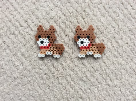 Perler beads dogs Perler Bead Animal, Small Animal Perler Bead Patterns, Perler Bead Dog Patterns, Dog Melty Beads, Perler Bead Hair Accessories, Perler Beads Animals, Dog Perler Bead, Easy Small Perler Bead Ideas, Dog Perler Bead Patterns