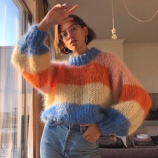 knits and dreams (@knits_and_dreams) • Instagram photos and videos Oversize Clothes, Loose Knitwear, Oversize Coat, Instagram Picture Ideas, Maxi Sweater, Aesthetic Sweaters, Estilo Hippy, Oversize Sweater, Sweater Crochet