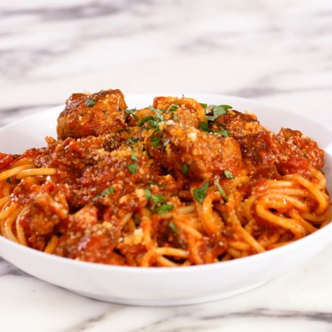 Raos Pasta Recipe, Raos Meatballs Recipe, Raos Recipes, Raos Spaghetti, Raos Marinara Recipe, Rao Meatball Recipe, Raos Meatballs, Spaghetti Dishes, Regular Meals