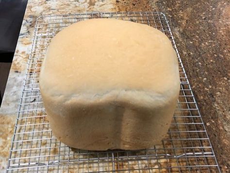 All Purpose Flour Bread, Bread Machine White Bread, White Bread Machine Recipes, Country White Bread, Breadmaker Bread, Butter Bread Recipe, Homemade Whole Wheat Bread, Easy Bread Machine Recipes, Bread Machine Recipe