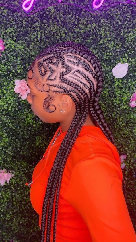 Freestyle Scalp Braids For Black Women, Corn Rolls With Heart, Stitch Braids With Star Design, Freestyle Cornrows For Black Women, Braids To The Back With Designs, Design Braids For Black Women, Freestyle Braids For Black Women, Cornrows With Designs, Feed In Braids Designs