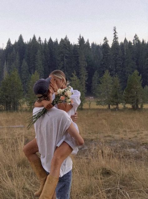 Farm Couple, Aesthetic Farm, Ranch Life, Prayer Board, Couple Aesthetic, Couple Pictures, Vision Board, Romance, Illustrations