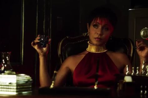 Fish Mooney Gotham, Fish Mooney, Gotham, Pretty People, Dc Comics, Fish, Quick Saves