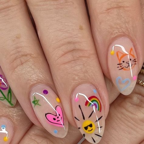 ★ VIV | ꋊꋬ꒐꒒ ꋬꋪ꓄꒐ꇙ꓄ ★ on Instagram: "some little doodles ☀️🌈🦖🩷 I can’t believe summers coming to an end and school’s already started???  #backtoschoolnails #teachernails #doodlenails #dallasgelnails" Doodle Nails, Teacher Nails, Back To School Nails, School S, Little Doodles, Halloween 2024, Nail Ideas, Gel Nails, I Can