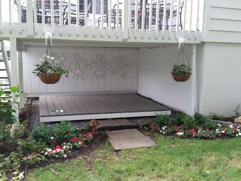 My Pooch Porch Under the deck! Creative solution for what to do under a deck... for dog lovers. Plants To Hide Under Deck, Dog House Under Porch, Doghouse Under Deck, Dog Area On Porch, Under Deck Dog House, Under Deck Ideas Low, Dog Deck Ideas, Tall Deck Skirting Ideas, Under Deck Play Area