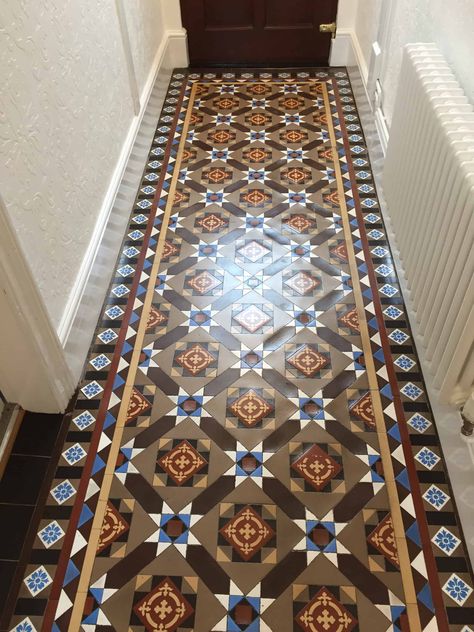 Victorian House Flooring, Original Victorian Tiled Hallway, Decorative Floor Tile Entryway, Georgian Tiled Hallway, Victorian Style Floor Tiles, Minton Tiles Hallway, Victorian Tile Hallway, Victorian Hall Tiles, Tenement Hallway