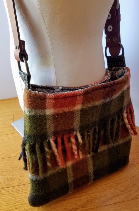 Blanket Bag, Wool And Leather Bag, Wool Bags Handmade, Blanket Upcycle Ideas, Blanket Upcycle, Upcycled Tote Shoulder Bag For Everyday, Woolen Blanket Upcycled, Vintage Upcycled Shoulder Bag For Everyday Use, Upcycled Wool Blanket