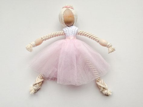 Diy Macrame Mermaid Doll, Macrame Ballerina, Macrame Doll In Frame, Ballerina Doll Nutcracker Ballet, Ballerina Doll Crochet, Ballerina Doll, Yarn Dolls, Angel Doll, Fairy Dolls