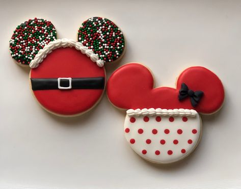 Minnie Mouse Christmas Cookies, Christmas Disney Cookies, Mickey Mouse Christmas Cookies, Mickey Mouse Cookies Decorated, Mickey Christmas Cookies, Disney Christmas Cookies, Mickey Mouse Sugar Cookies, Mickey Cookies, Iced Christmas Cookies