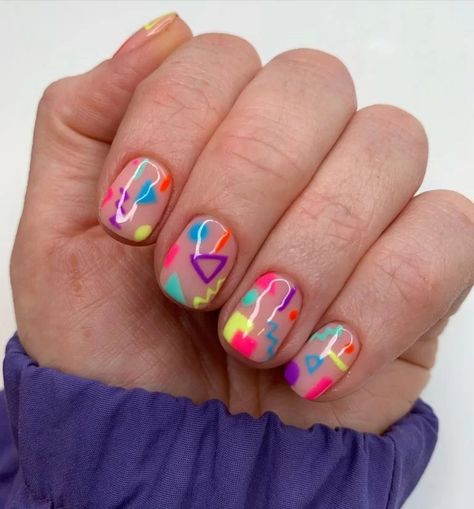 Funky Bright Nails, Neon Design Nails, 80s Nail Designs, Neon Gel Nails, 80s Nails, Neon Nail Art Designs, Wonder Forest, Fluorescent Nails, Bright Nail Designs