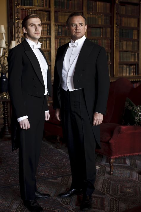 Downton Abbey - Matthew Crawley and Robert Crawley Robert Crawley, Matthew Crawley, Downton Abbey Series, Hugh Bonneville, Dowager Countess, Downton Abbey Fashion, Highclere Castle, Masterpiece Theater, Downton Abby