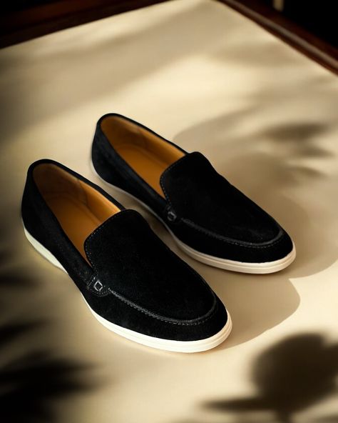 👞Whether you’re heading to a business meeting, a casual outing, or a special event, Leather Smith’s black loafers are your go-to choice for a polished, sophisticated look. 👞Perfect for any occasion, these loafers are a testament to timeless elegance and modern flair.Each pair is handcrafted by skilled artisans, ensuring unmatched quality and attention to detail. 📩Order your pair today and walk with confidence! #leathersmith #leather #leatherwork #leathershoes #leatherfashion #leatherfashio... Casual Loafers For Men, Dress Shoes Men Loafers, Leather Loafers For Men, Mens Loafers Casual, Mens Leather Loafers, Loafers For Men, Leather Sole Shoes, Black Loafers, Black Leather Shoes