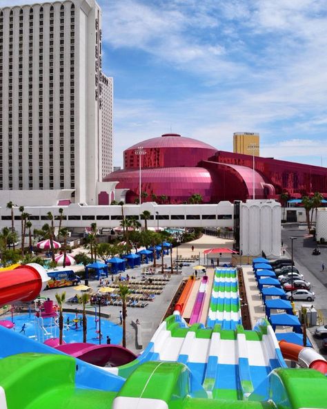 Things To Do In Vegas With Kids, Family Vegas Trip, Vegas With Kids, Family Friendly Las Vegas Things To Do, Las Vegas Kids Things To Do, Vegas For Kids, Kid Friendly Las Vegas, Las Vegas With Toddler, Las Vegas Family Vacation