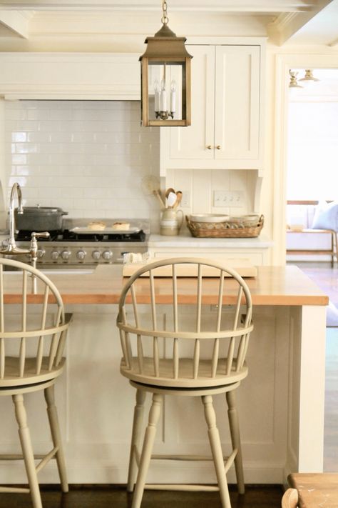 Old Farmhouse Interior, Jenny Steffens Hobick, Cozy Kitchens, Rustic Pots, Utility Closet, Vintage Bar Stools, Storybook Cottage, Home Entertaining, Hearth Room