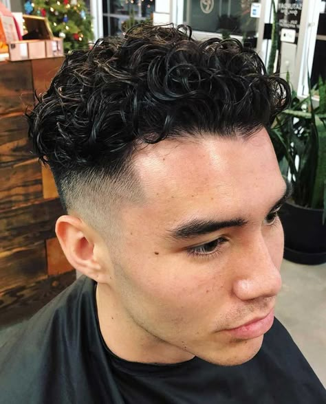 Wavy Perm Men, Mens Medium Hair, Perm Men, London Hair Salon, Cool Hairstyle Ideas, Wavy Perm, Man Cut, Men Hair Cut, Perm Hairstyles