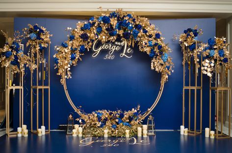 Wedding Backdrop Blue, Blue And Gold Wedding, Photobooth Backdrop, Wedding Photobooth, Simple Beach Wedding, Photo Booth Backdrop Wedding, Wedding Stage Backdrop, Reception Backdrop, Wedding Reception Backdrop