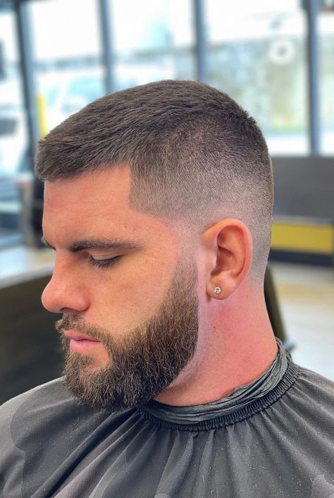 Short Mens Haircut Thick Hair, Short Haircut For Men Round Face, Short Mens Haircut With Beard Round Face, Short Hairstyles For Men With Round Faces, Close Cropped Hair Men, Crew Cut Haircut Men Short, Haircut For Men Round Face Shape, Short Hair For Round Face Men, Hair And Beard Styles Haircuts Men's Cuts