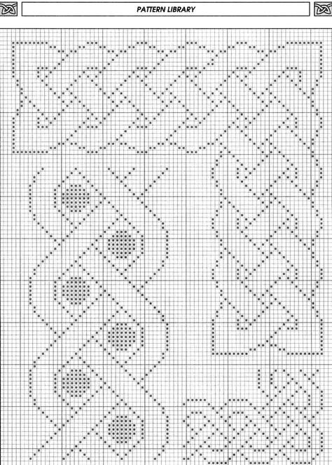 ♥Meus Gráficos De Ponto Cruz♥: Motivos Célticos Celtic Motifs, Celtic Embroidery, Cross Stitch Boarders, Celtic Cross Stitch, Christian Cross Stitch, Cross Stitch Border Pattern, Blackwork Patterns, Blackwork Embroidery, Celtic Patterns