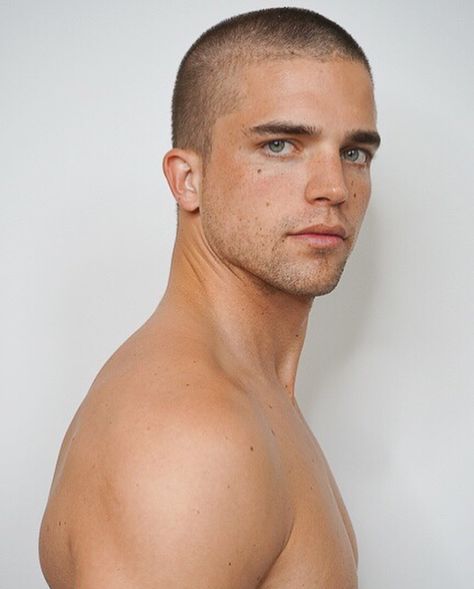 River Viiperi, Roberto Clemente, I Like Him, Buzz Cut, I Want Him, Photo And Video, Instagram Photos, Instagram Photo, Instagram