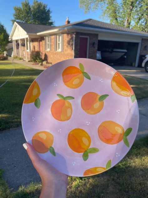 Peaches Pottery Painting, Pottery Coaster Painting Ideas, Peach Pottery Painting, Orange Pottery Painting, Pottery Painting Oranges, Cute Plate Painting Ideas, Fruit Painted Pottery, Pottery Plate Painting, Pottery Painting Plate Ideas